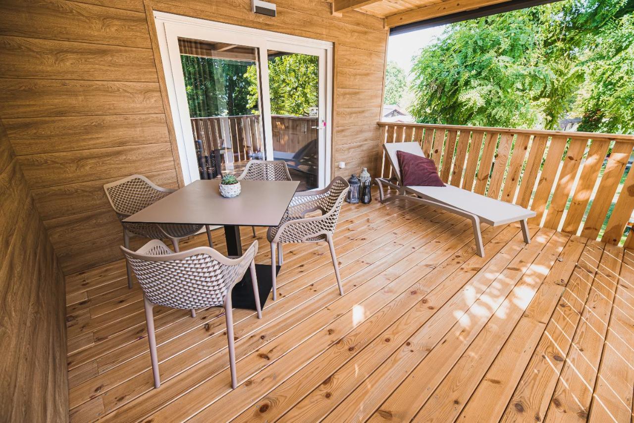 Premium Mobile Tree House With Thermal Riviera Tickets Чатеж об Сави Екстериор снимка
